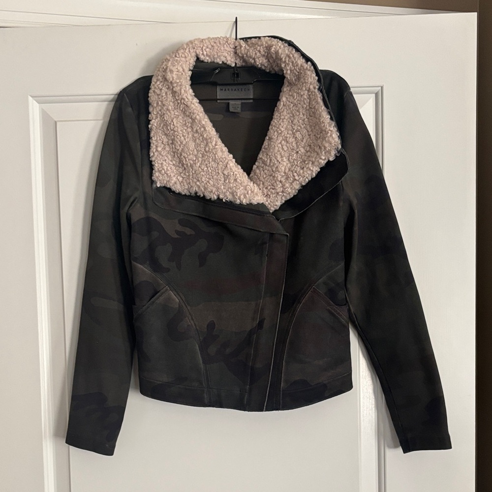 Marrakech Camouflage  Jacket with Shearling Collar